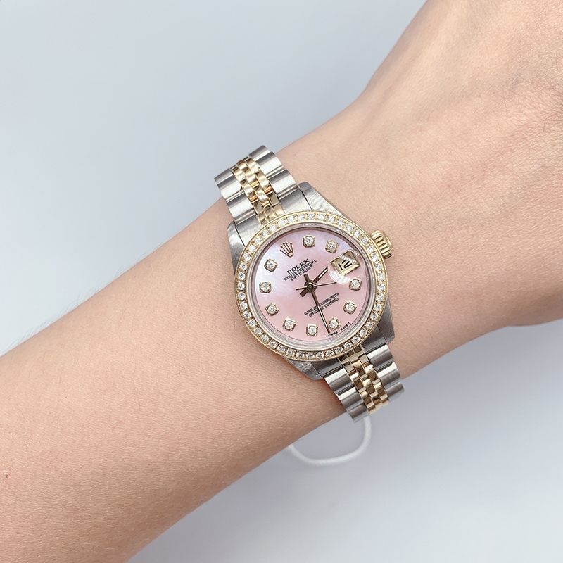 劳力士女装日志型18k黄金粉贝母镶钻自动机械手表女士9.8新69173