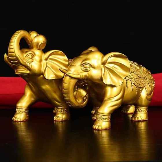 Brass elephant ornament brass elephant living room absorbent elephant pair of porch wine cabinet decoration crafts bronze elephant size
Brass elephant ornament brass elephant living room absorbent elephant pair of porch wine cabinet decoration crafts bronze elephant size