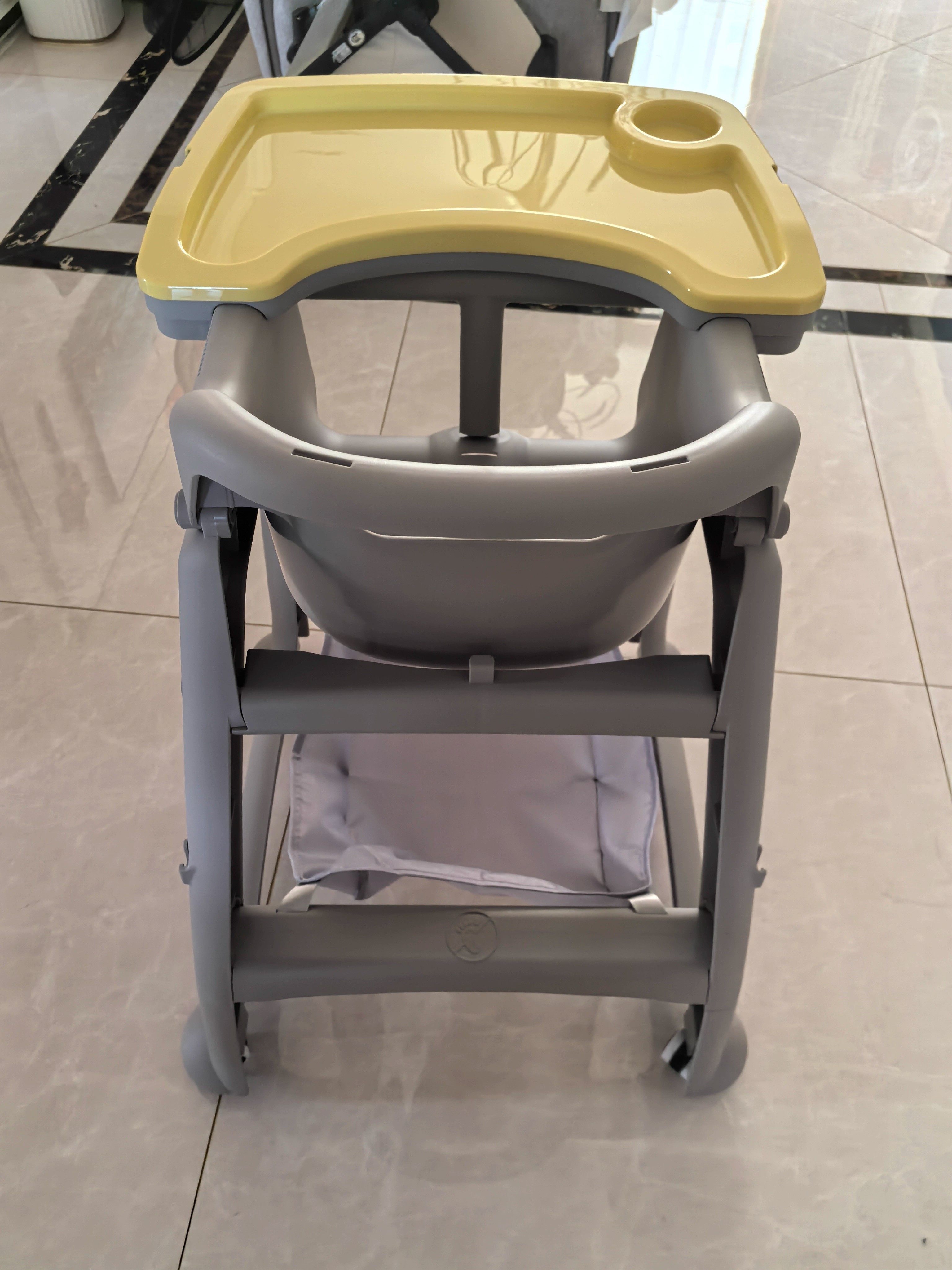 宝宝带轮肯德基麦当劳餐椅多功能酒店餐厅商用儿童餐椅家用婴儿椅