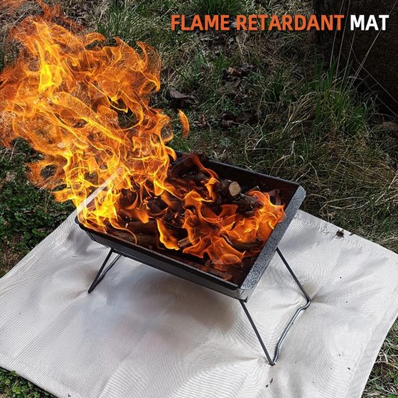 Outdoor Camp Fire Cushion Puttering Barbecue Heating Pad Fire Fire High temperature Fire Deman Demonstration Glass Fiber Silicon Cloth Outdoor Camp Fire Cushion Puttering Barbecue Heating Pad Fire Fire High temperature Fire Deman Demonstration Glass Fiber Silicon Cloth