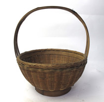 50-80 s old bamboo basket (film and television props rental)