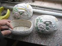 Old Chinese Antique Porcelain Bag Featured Convex Sculpture Orchid Peony Flowers Soap Box One-to-2