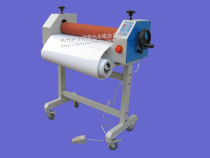 (Factory direct sales) 25 inch 65cm electric cold laminating machine Photo Photo Photo KT board laminating machine