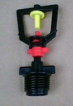 Refraction atomization micro-nozzle 4-point external thread tooth connection easy-to-disassemble conversion joint greenhouse irrigation and humidification