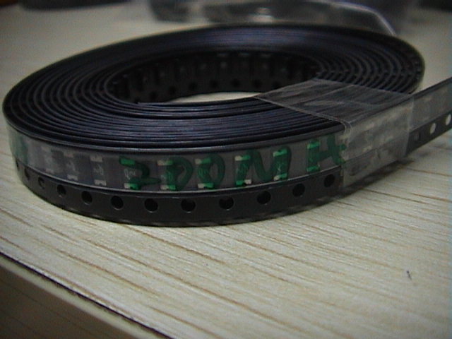 Patch SELF recovery fuse PACKAGE 1206 200MA 1A