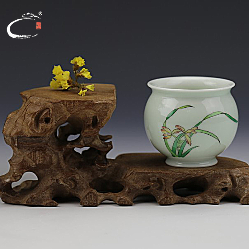 Cherished and auspicious jing DE famille rose orchids jingdezhen hand - made ceramic cups kung fu tea sample tea cup masters cup