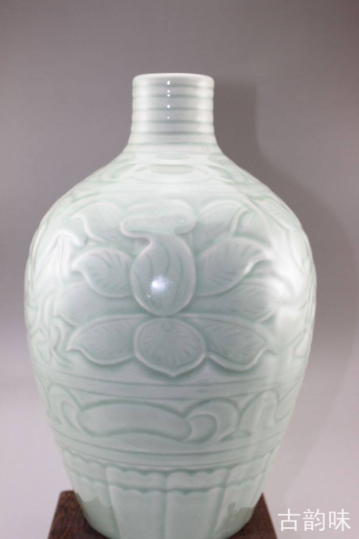 龙泉青瓷 50-80年代上洋老国营老瓷厂 荷花花瓶 花插_7折现价550元