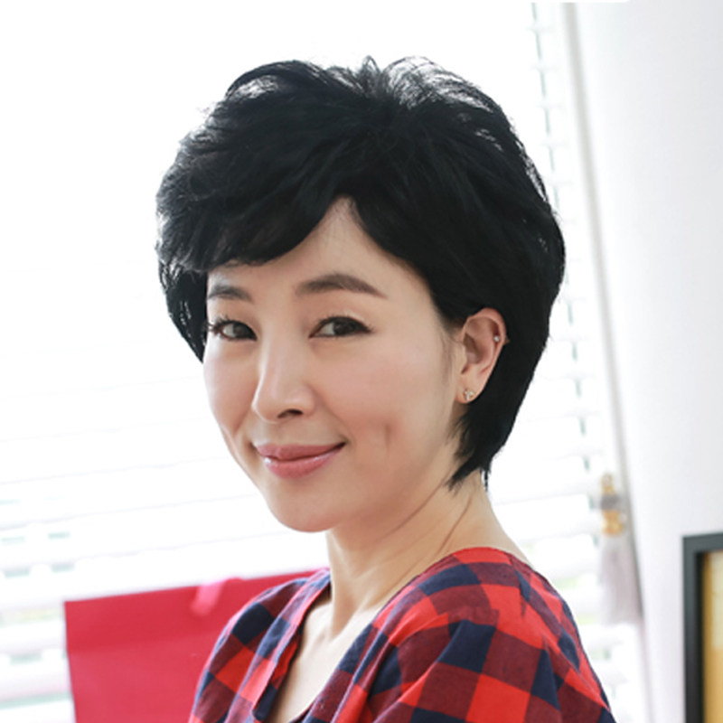 真发短发 中年女短发 短直发中老年假发 女妈妈假发 女士假发套