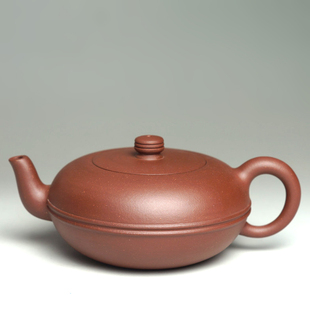 00曼生款《钿合壶》,取实用器皿造壶,形似