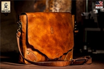 Sandast Chinas total American handmade retro cowhide Mailman crossbody Hand bag-Dakota Dakota