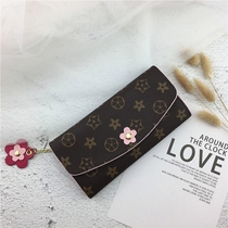 ins girl wallet female long 2021 New retro European and American folding soft wallet multifunctional bean bag