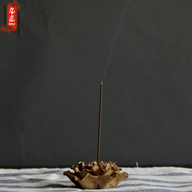 Jingdezhen ceramic furnishing articles incense incense checking porcelain aloes flower joss stick inserted tower incense seat nerves lotus fragrance