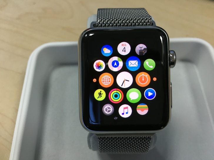 德国公爵蓝宝石系列_apple watch4 蓝宝石_蓝泊宝石