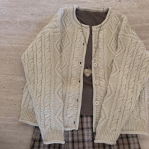 Original diamond-shaped twist forest line ancient feeling curling retro beige knitted sweater cardigan K K