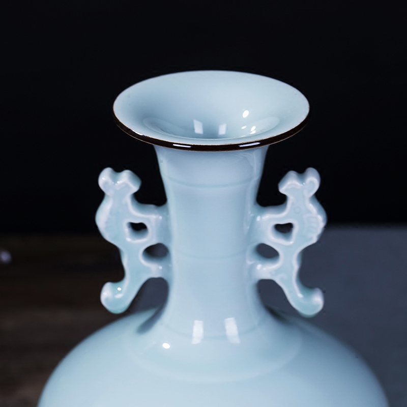 Jingdezhen ceramic vase furnishing articles green glaze floret bottle of flower arranging flower implement modern creative simple Chinese style household decoration