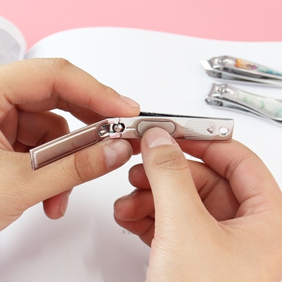 家用便携式指甲剪居家不锈钢手指脚趾指甲刀大号平口指甲钳修甲刀
