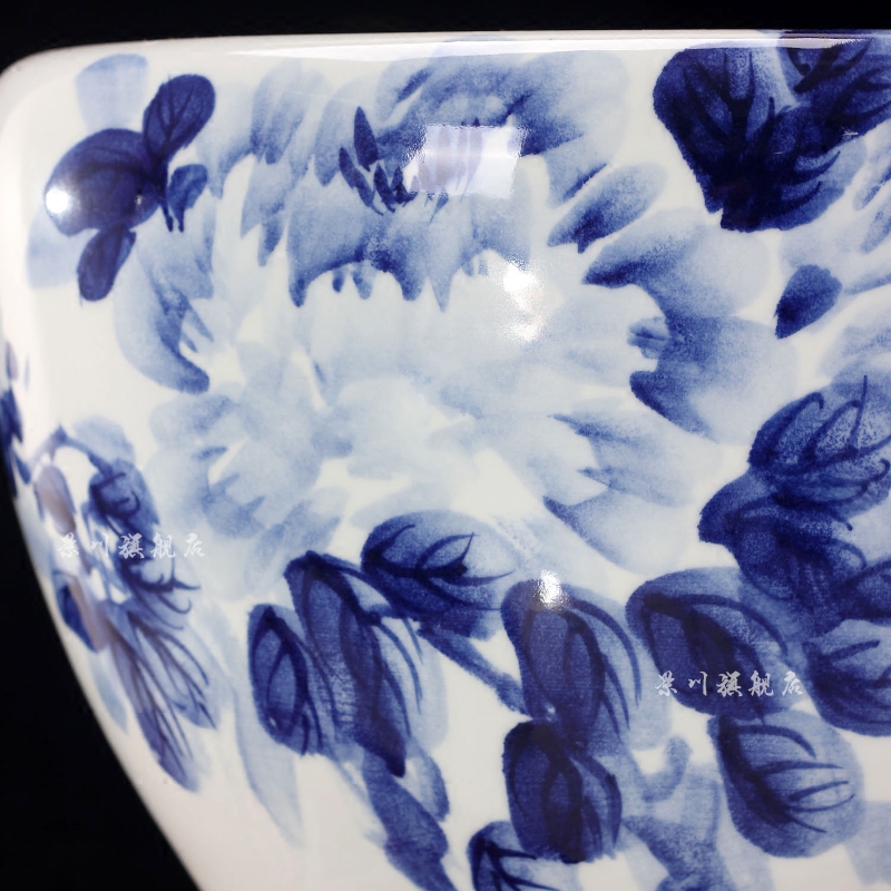 Jingdezhen ceramics brocade carp goldfish bowl of blue and white porcelain peony water lily lotus tortoise cylinder household adornment furnishing articles