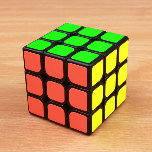 热销三阶魔方顺滑比赛专用专业速拧魔方适合学生练习竞速包邮_7折现价