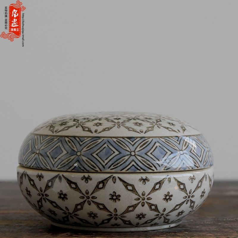 Jingdezhen ceramic Chinese storage tank receive a case of blue and white porcelain household furnishing articles vase flower arrangement sitting room adornment ornament