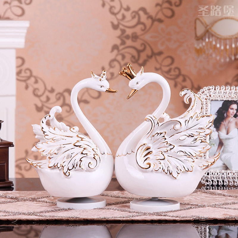 European furnishing articles creative home decoration new romantic move ceramic swan music box of girlfriends wedding gift