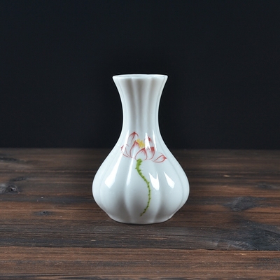 陶瓷花瓶插花瓶花器创意白瓷莲花瓶净瓶家居饰品简约客厅台面摆件