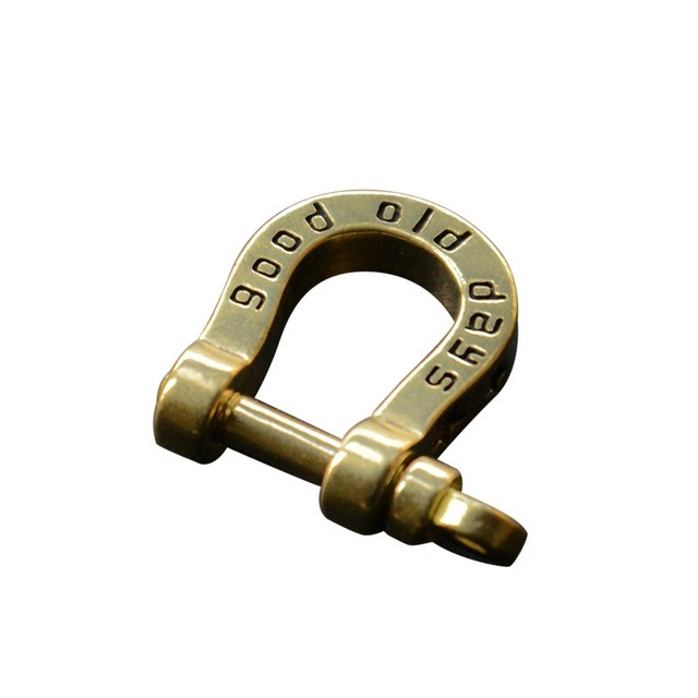 American retro brass copper-nickel alloy horseshoe buckle keychain car key pendant personalized motorcycle motorcycle accessories American retro brass copper-nickel alloy horseshoe buckle keychain car key pendant personalized motorcycle motorcycle accessories