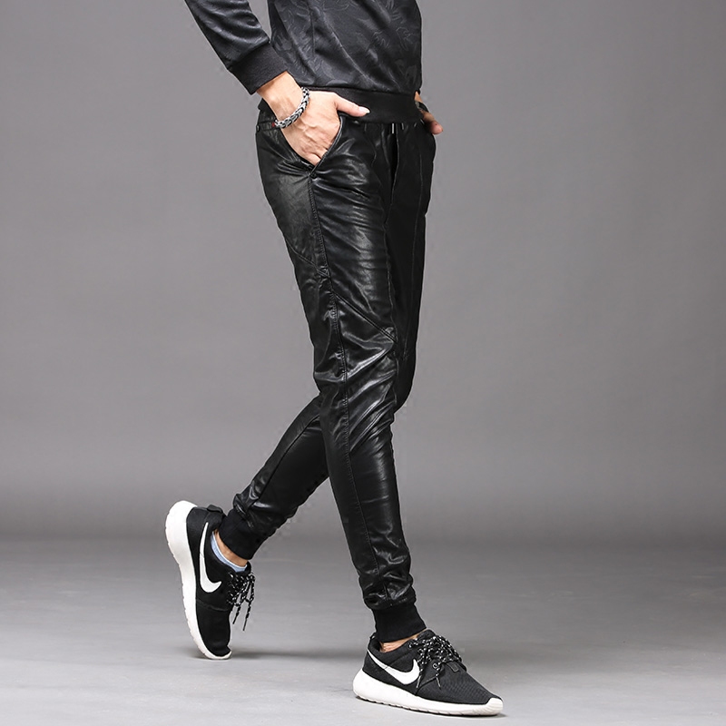 男皮裤秋冬潮厚款宽松哈伦小裤脚休闲裤摩托车防水演出修身皮裤男