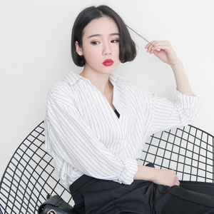 翻领长袖条纹宽松衬