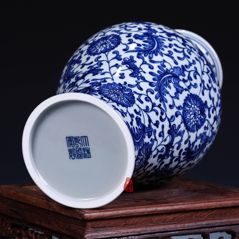 Antique hand - made tail of blue and white porcelain bottle of jingdezhen ceramic vases, flower crafts are sitting room classical Ming and the qing dynasties