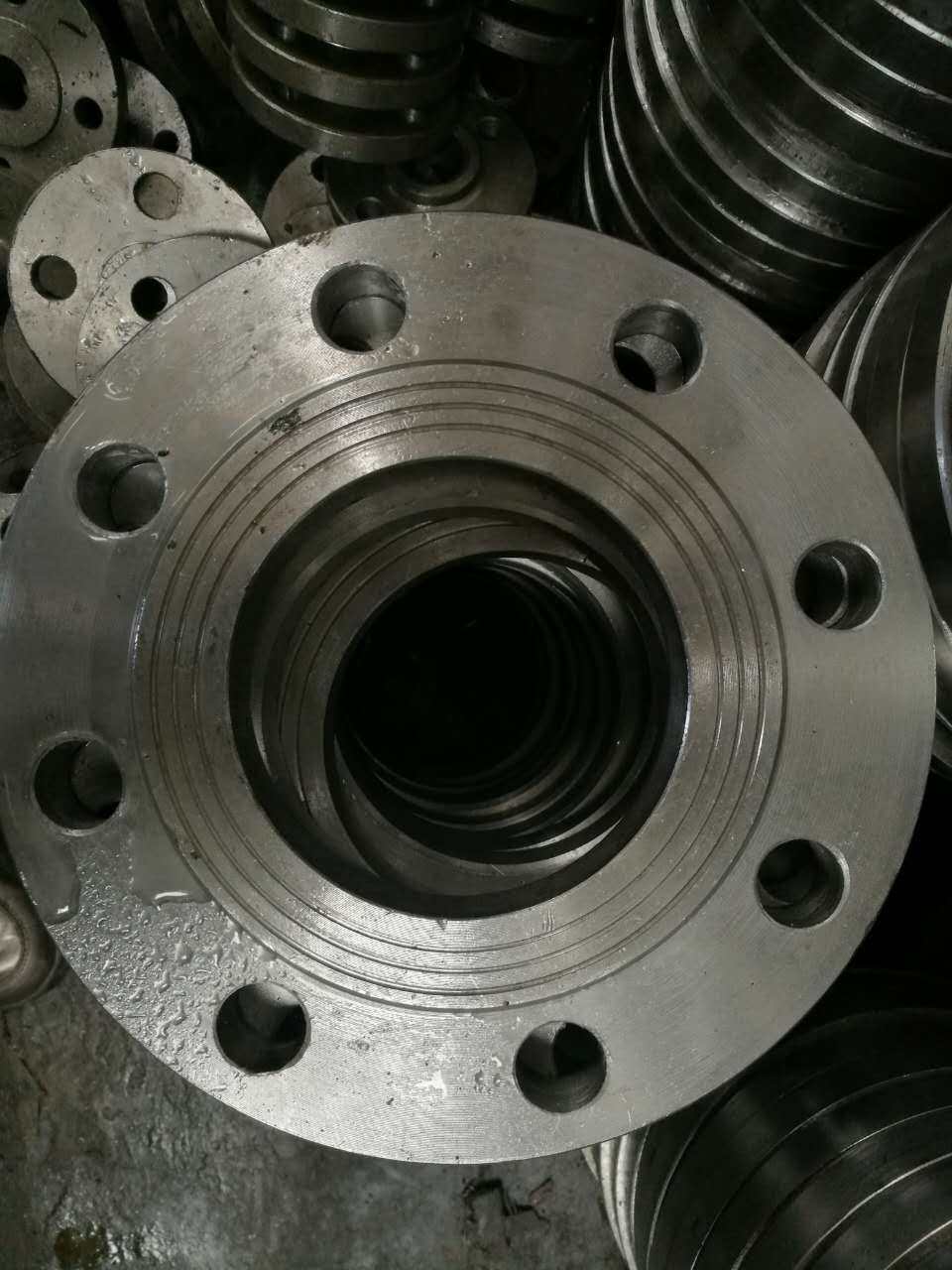 碳钢法兰锻造焊接法兰片国标法兰16公斤平焊法兰pn1.6dn15-dn600