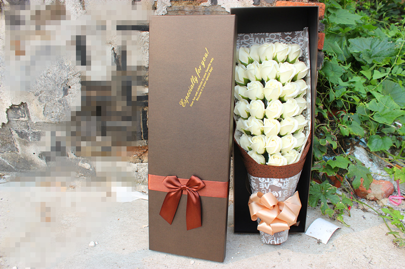 卡通花束送女友闺蜜生日毕业礼品小熊娃娃公仔