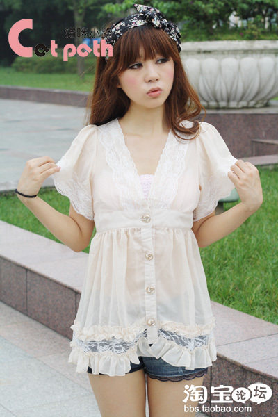 【红人馆】小魔女朱忆音~教你如何拥有d罩身材 蕾丝内衣秀