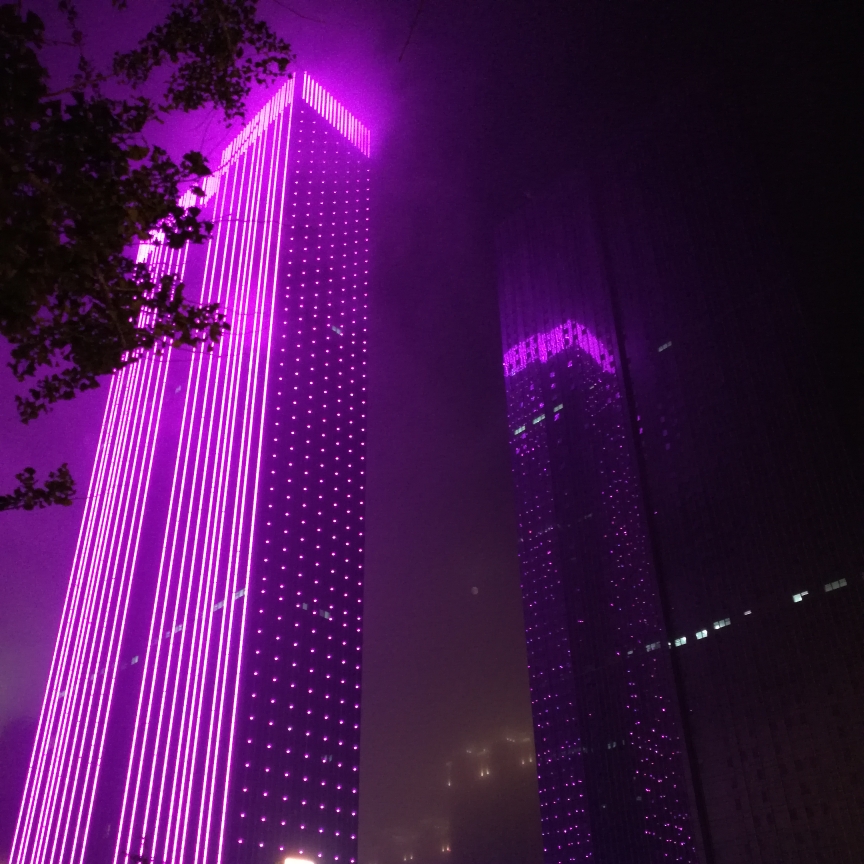 爱吃鲜橙鸡柳的爱豆