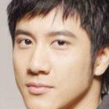 丛林中的奇奇爸