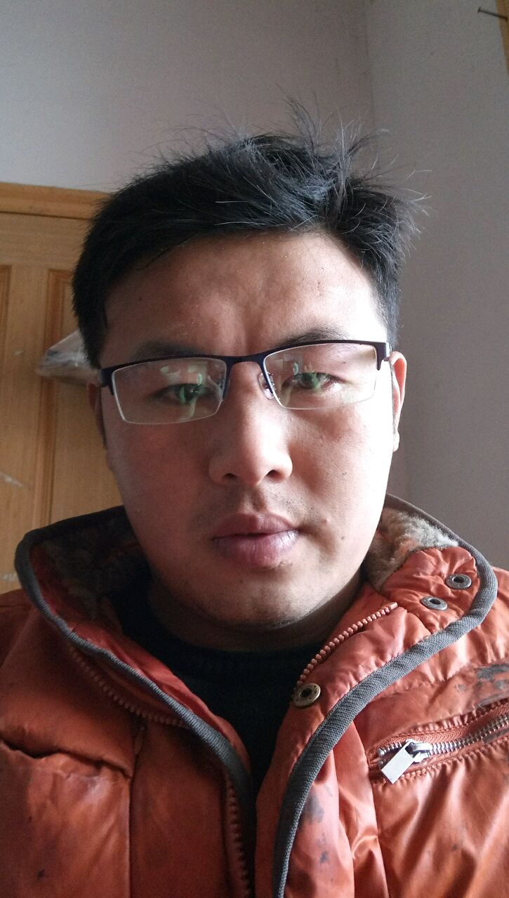 爱吃鸡球炒面的爱德