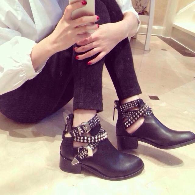 爱吃三丝凉拌的蜜桔mi