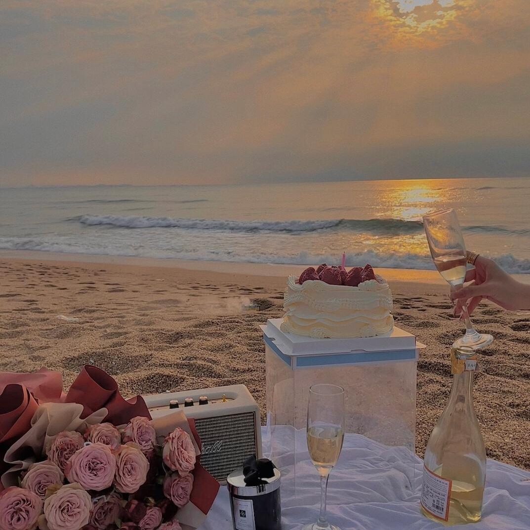 稻草黄的白树沟瓣