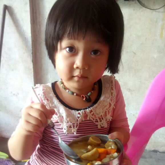 爱做梦的宵夜摘桃