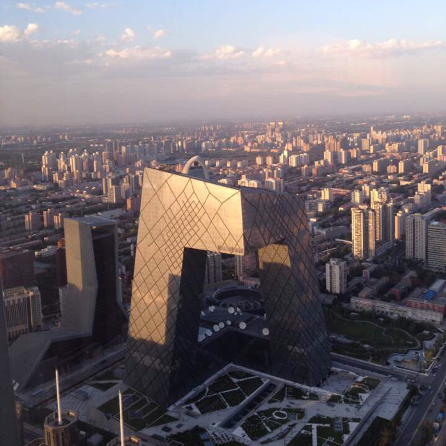 谁与共细水长流