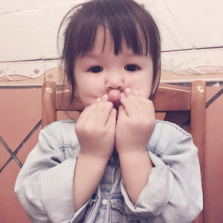 不爱吃鱼的大曦