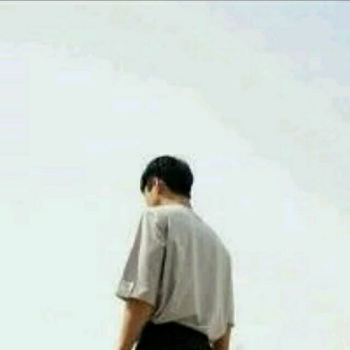 爱吃蒜苗烧鱼的白果