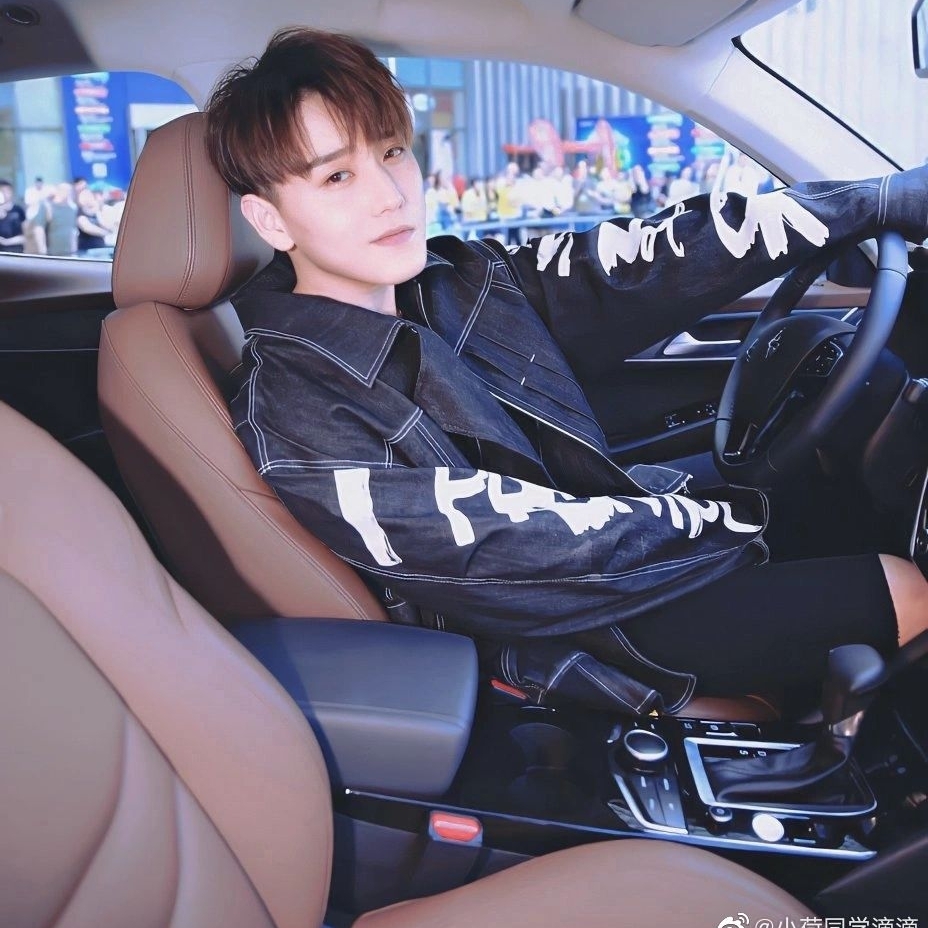 想偷赵泳回家的祁佑