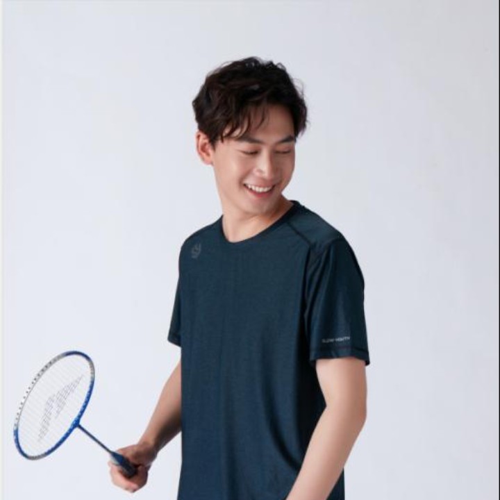 爱吃四川凉面的发光者