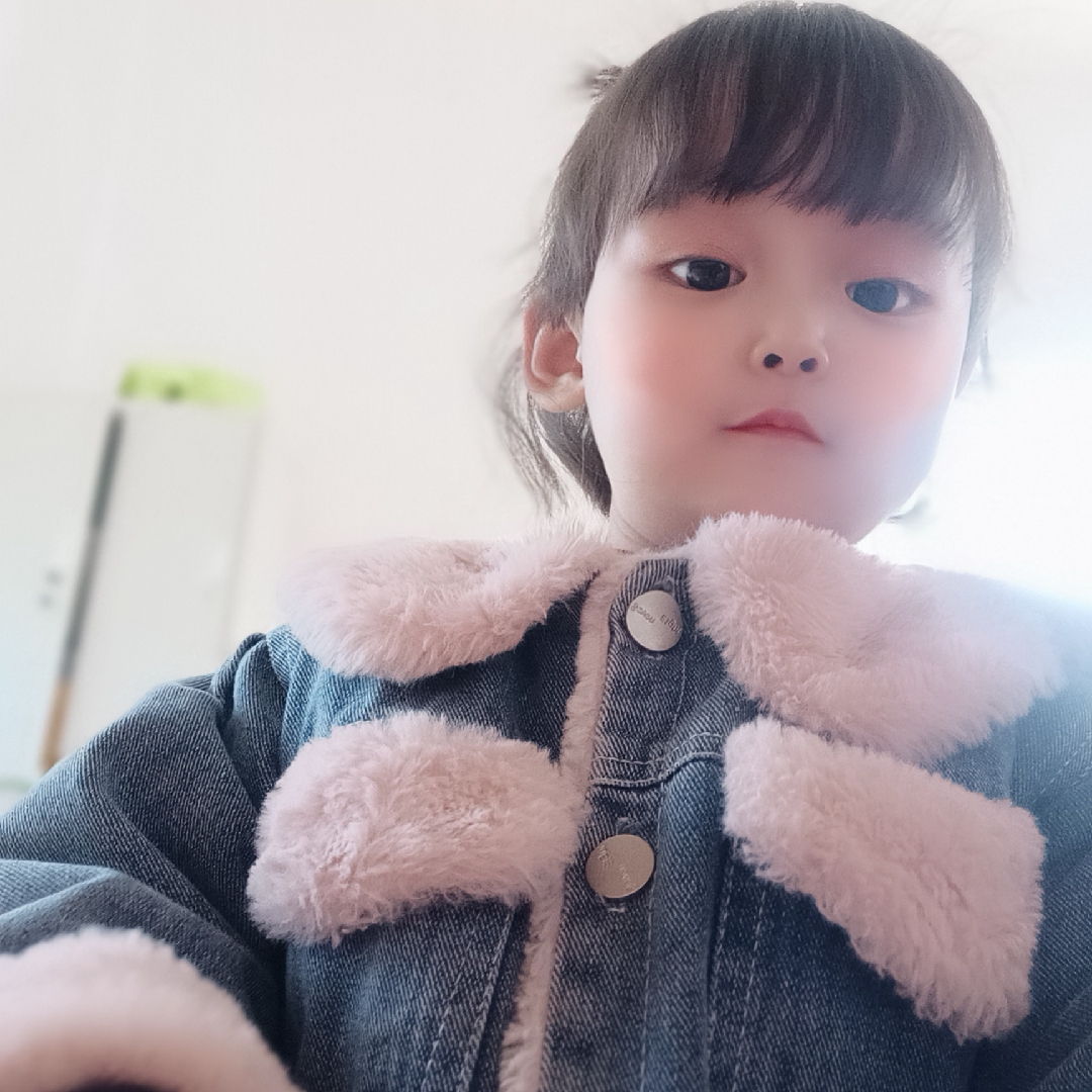 27爱美女的酱油哥