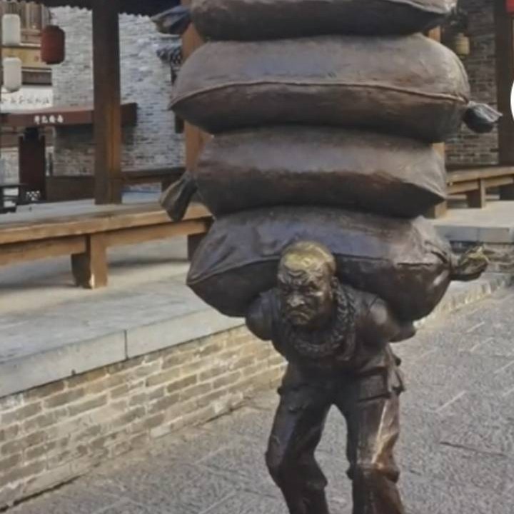 年少不知钱主贵