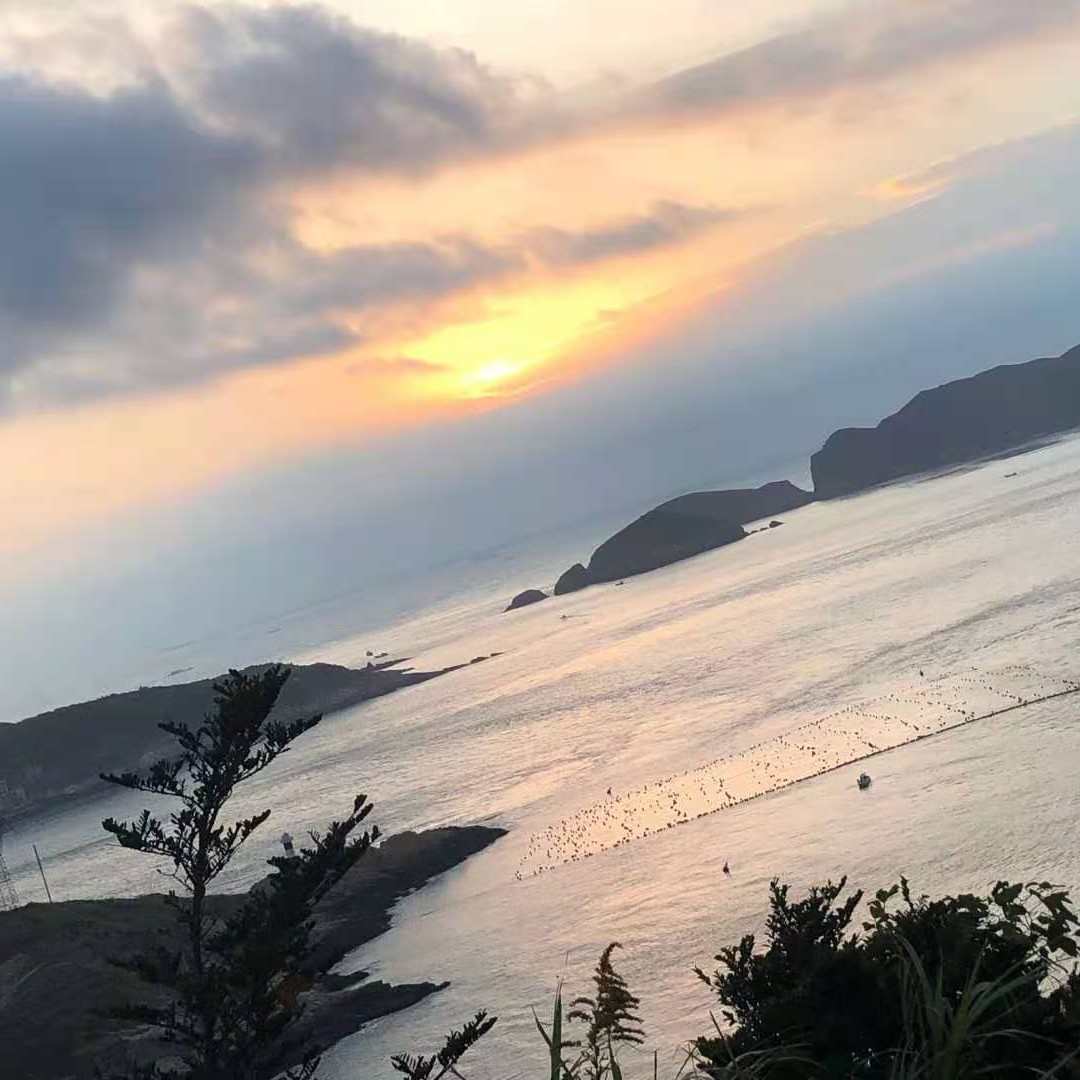 渐行渐远，且行且珍惜