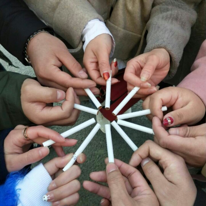 呐烟花，狠美啊