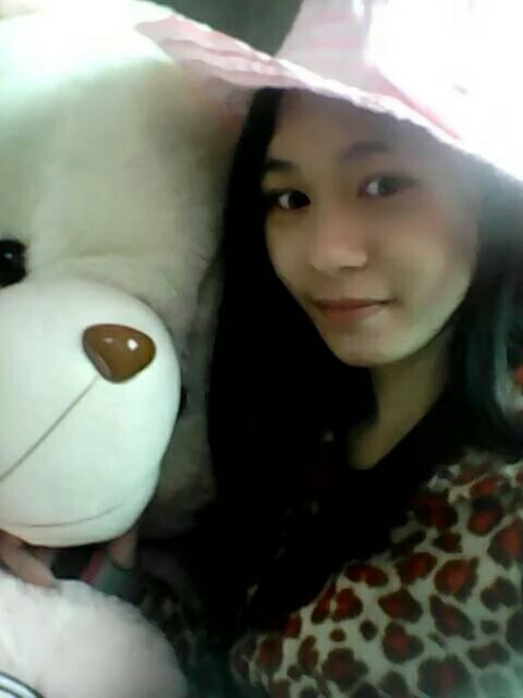 淘气的娃娃V(^_^)V