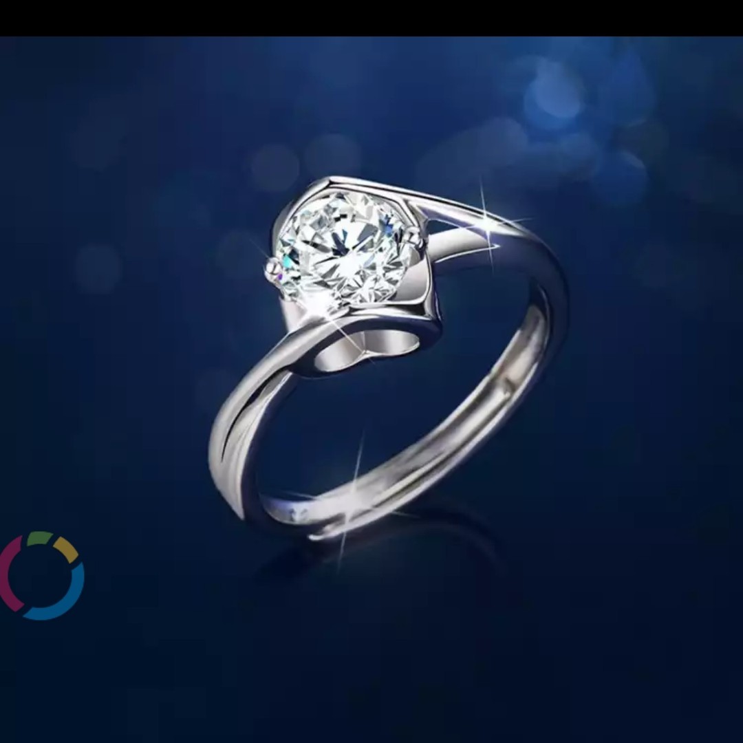 云淡风轻近午天