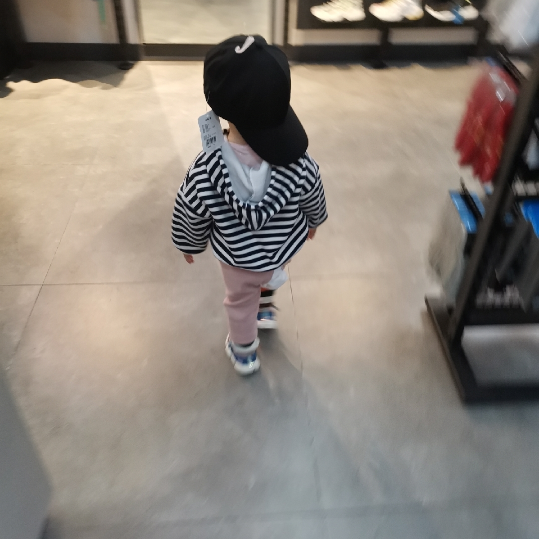 爱吃油腌咸菜的古拉